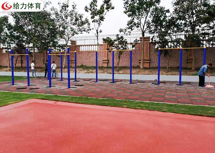 公園健身器材