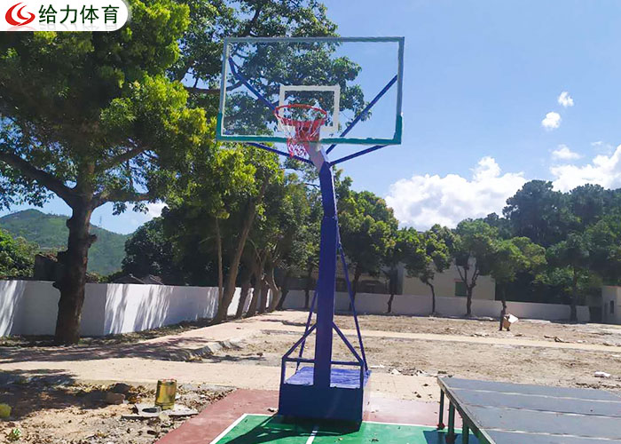籃球架