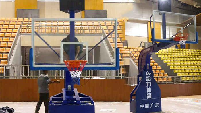 箱式籃球架多少錢