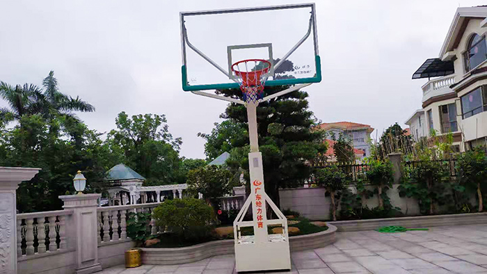 移動籃球架價格